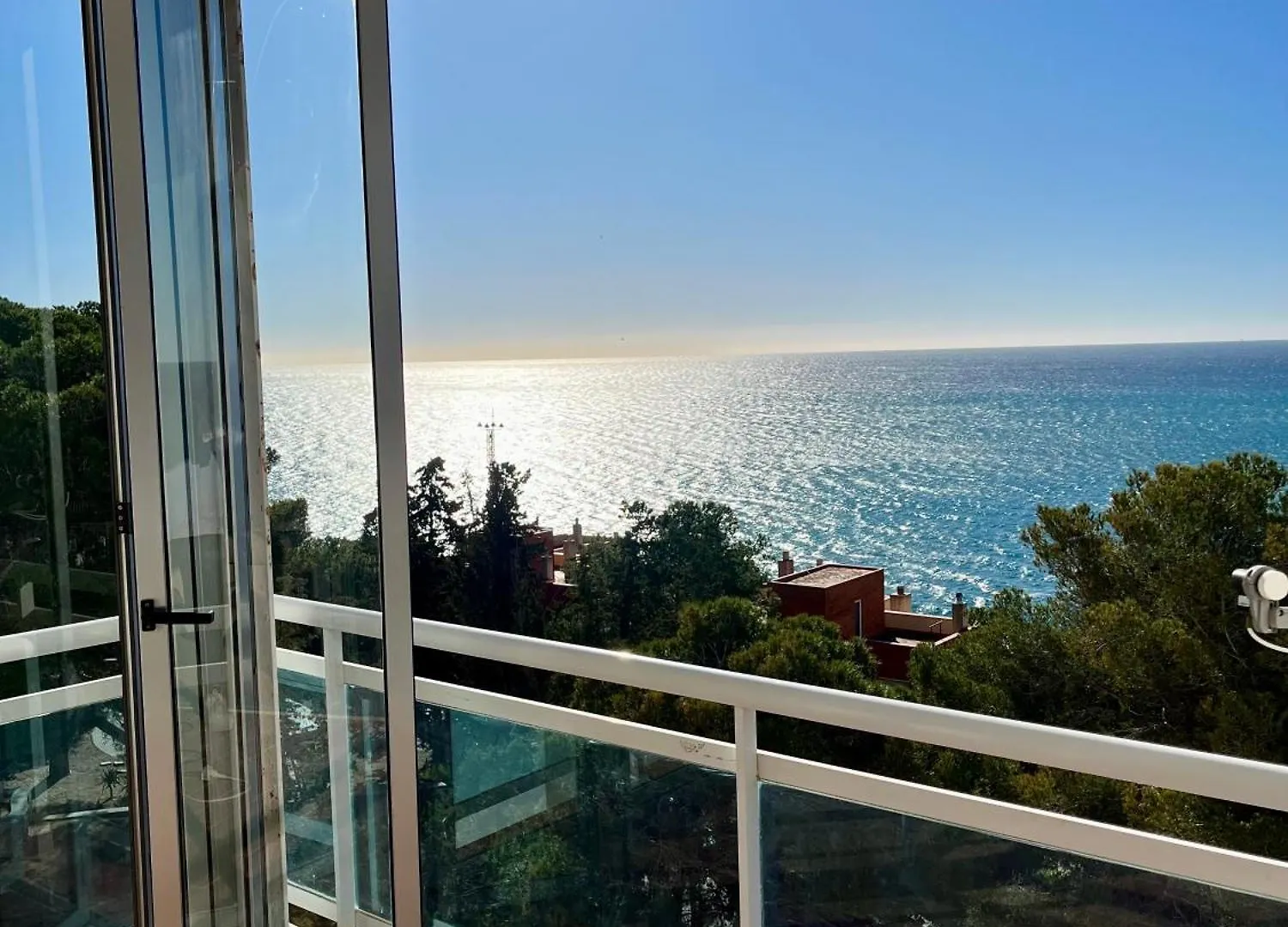 Apartment Spacieux Appartement Vue Mer Au Cap Salou Spain